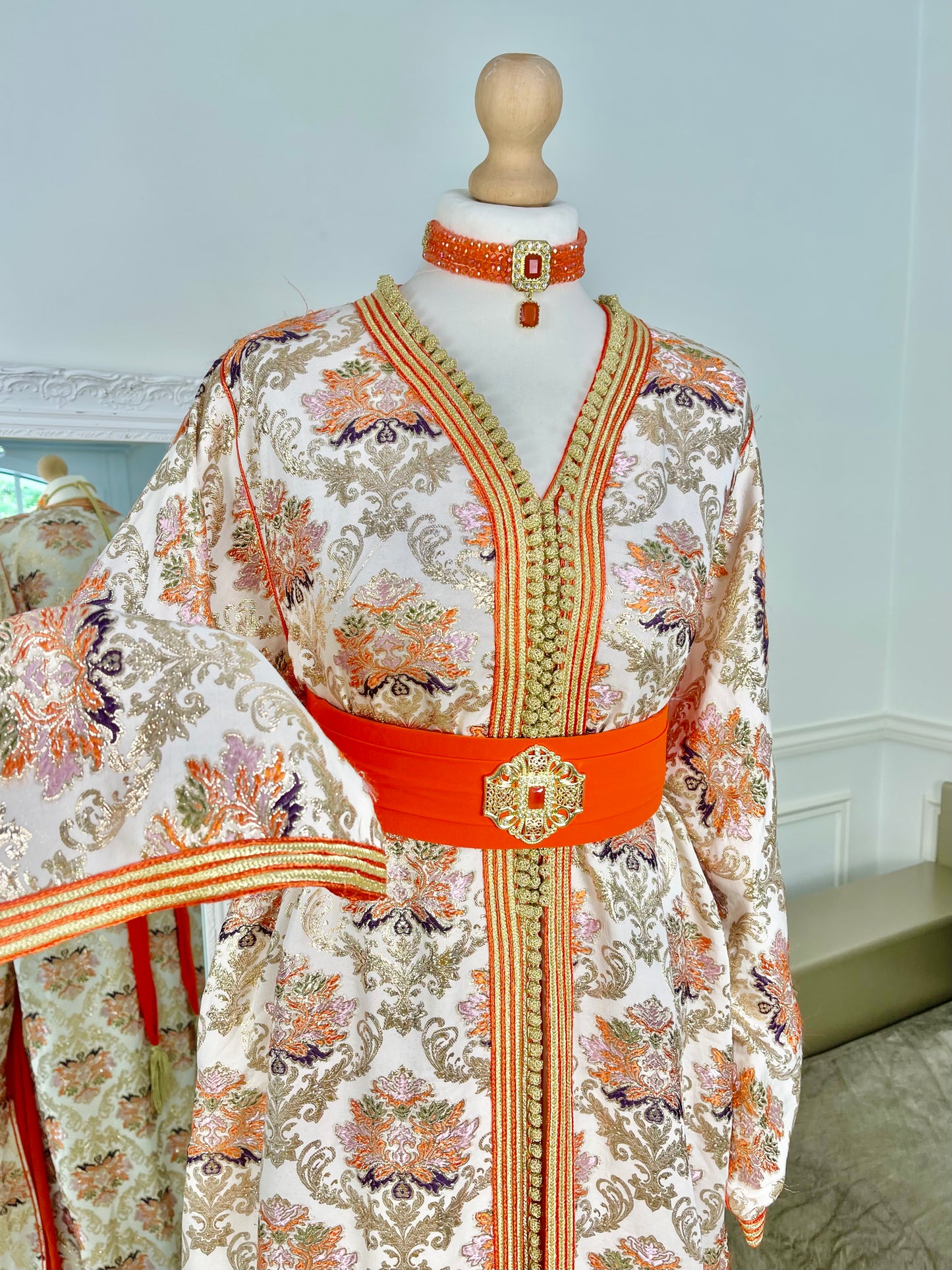 Tekcheta Brocard orange