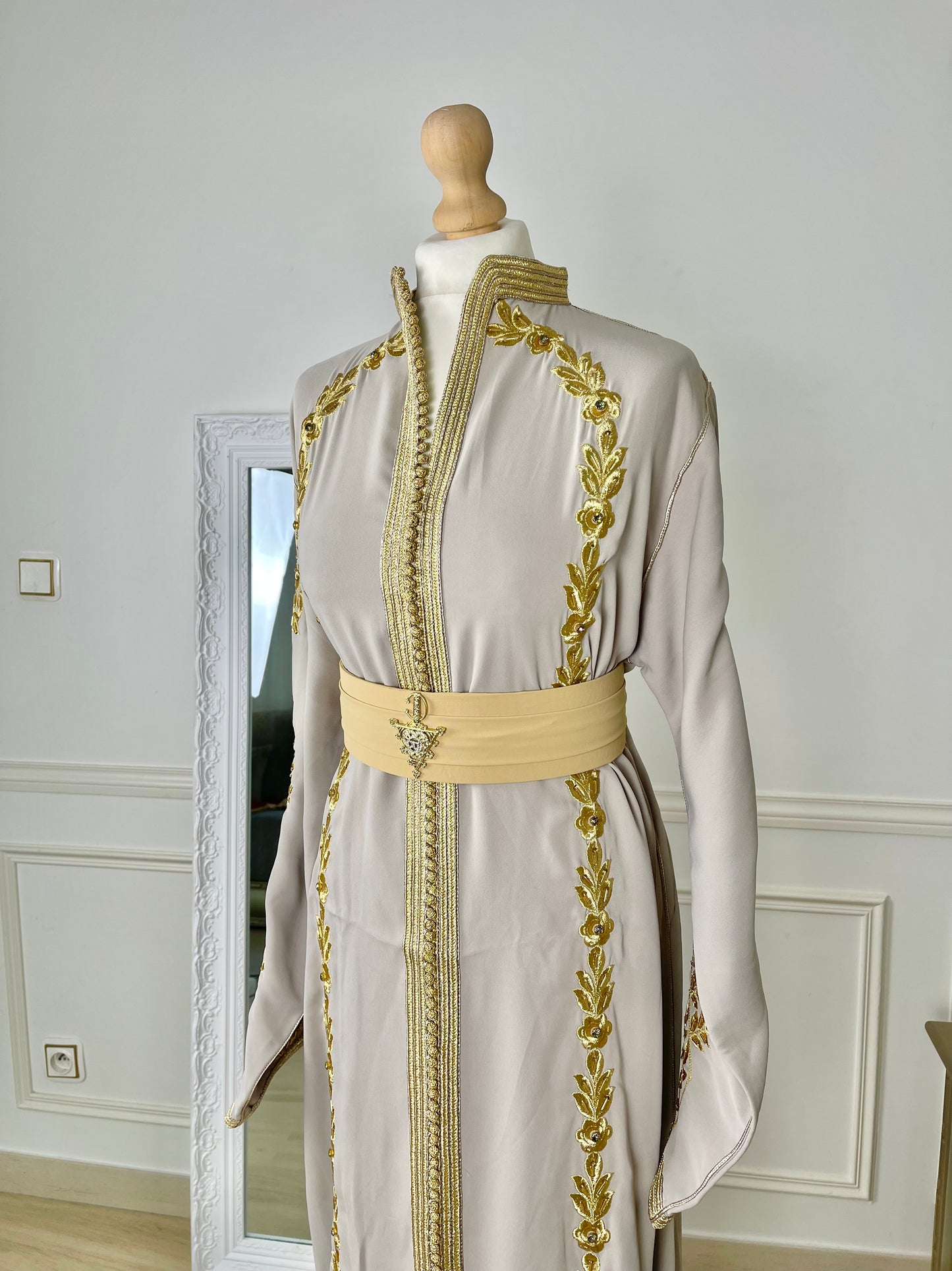 Caftan Assia beige