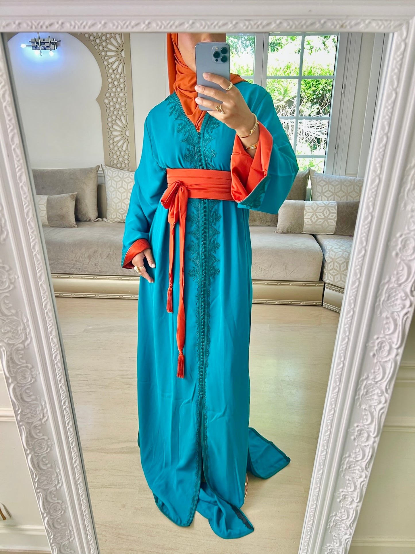 Caftan Najah bleu canard et orange
