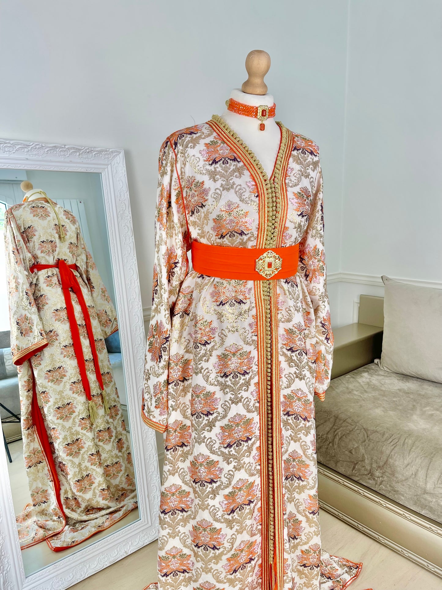Tekcheta Brocard orange