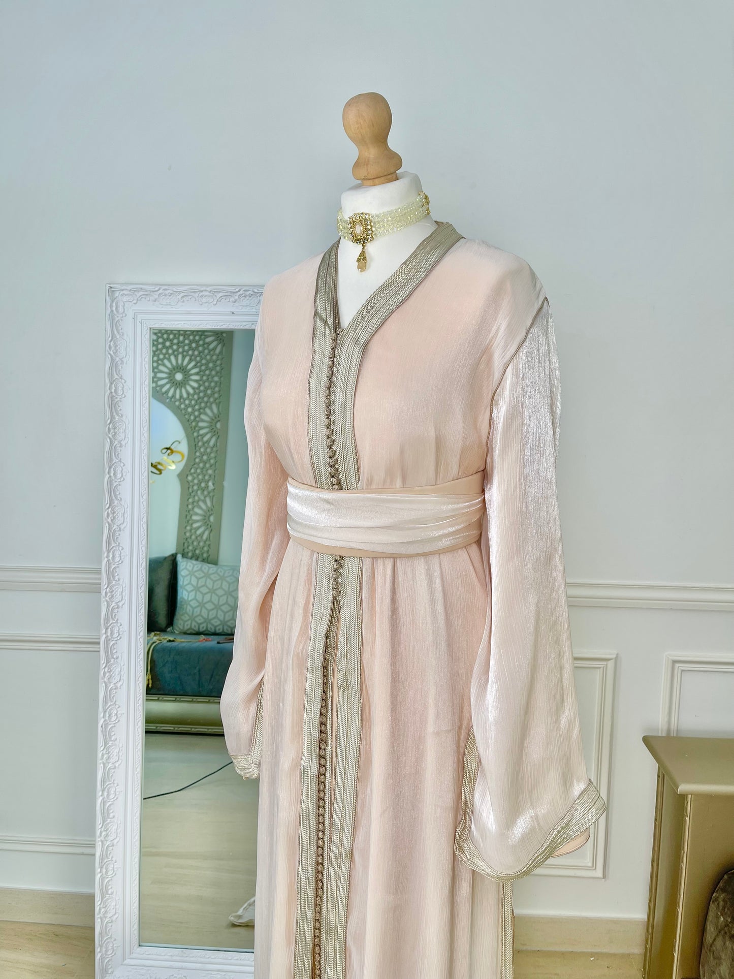Tekcheta Organza beige