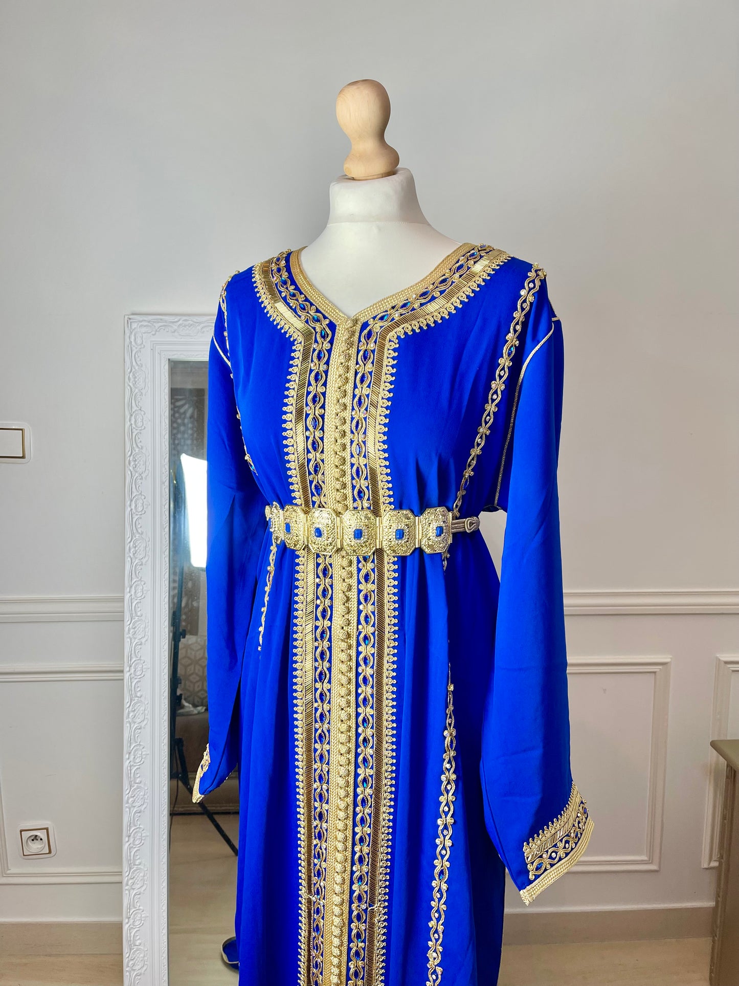 Caftan Yasmine bleu roi