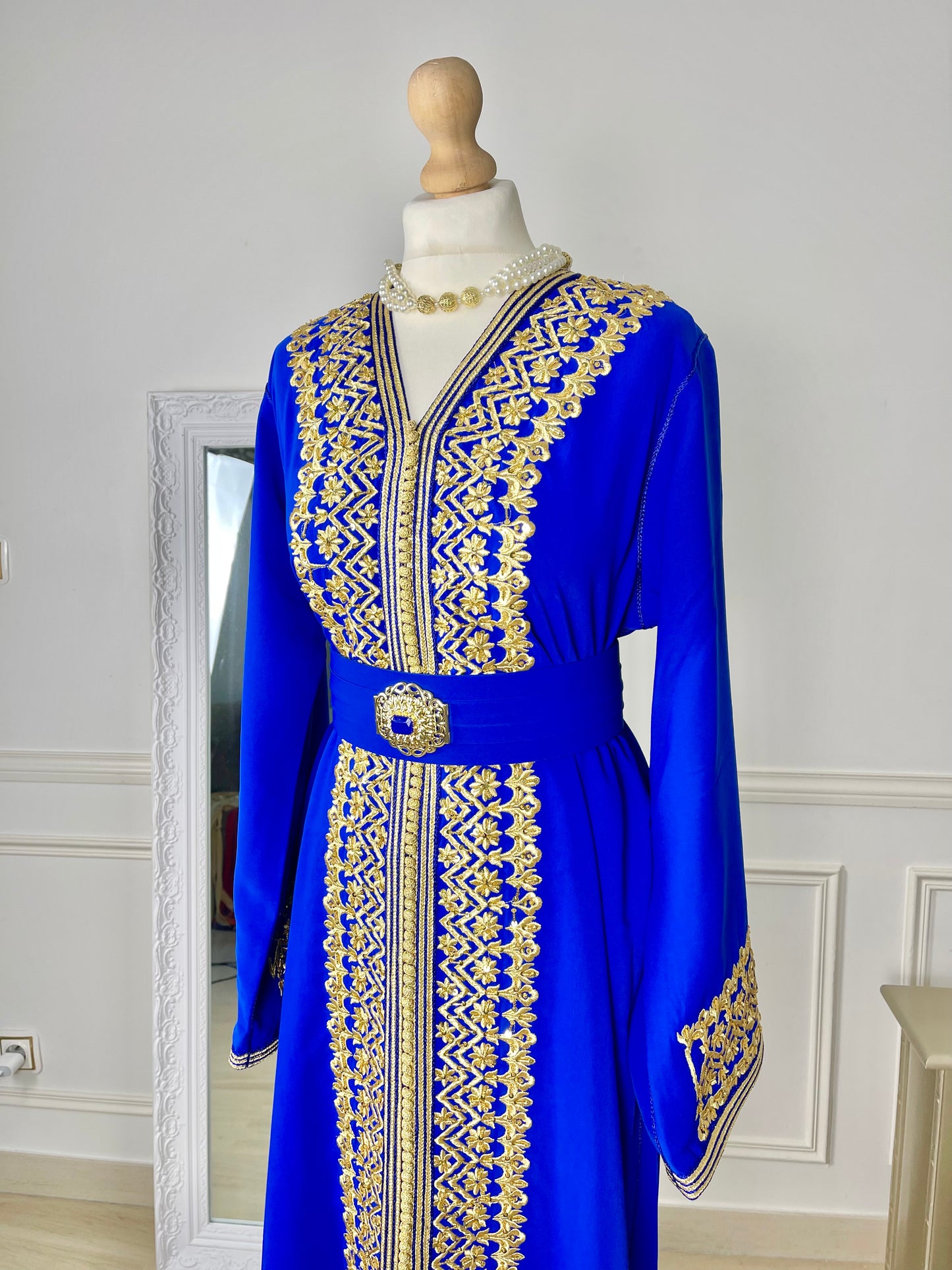 Caftan Leïna bleu roi