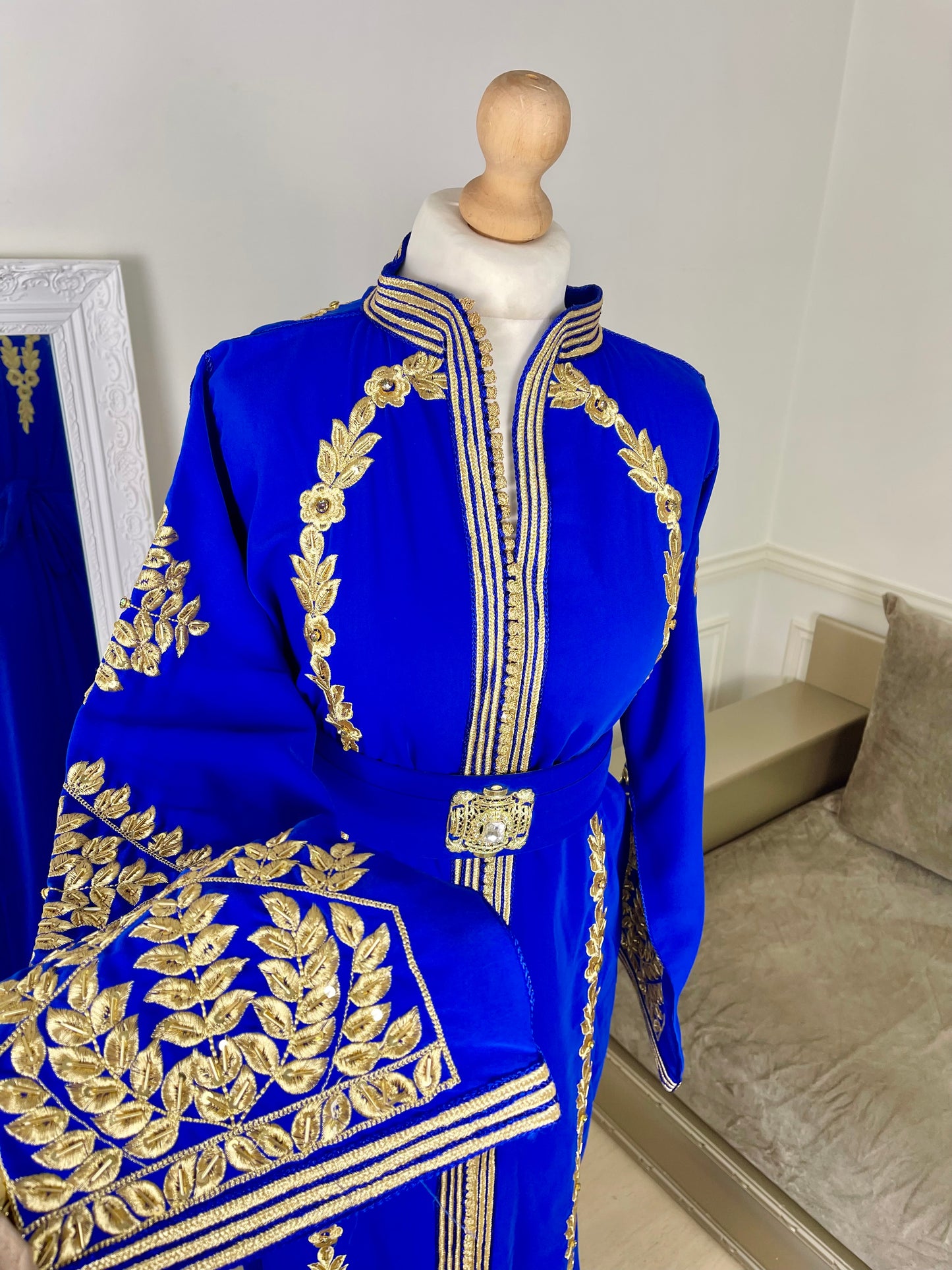 Caftan Assia bleu roi