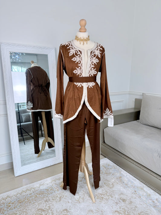 Ensemble Nawel marron