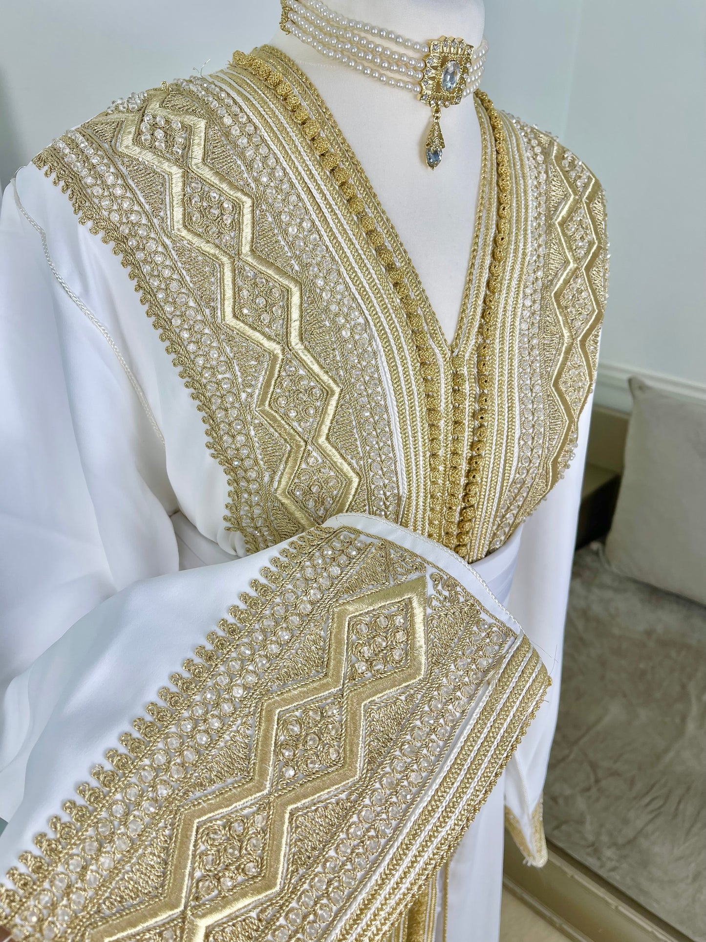 Tekcheta Sultana blanche