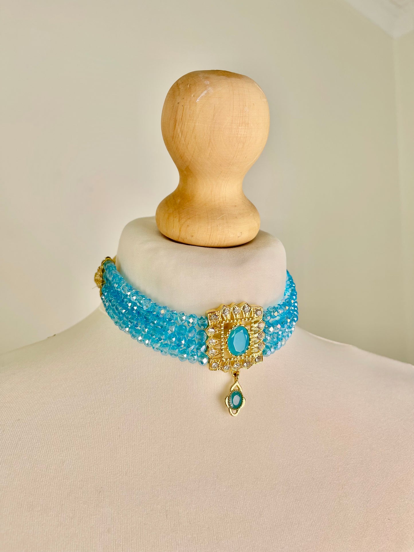 Choker bleu