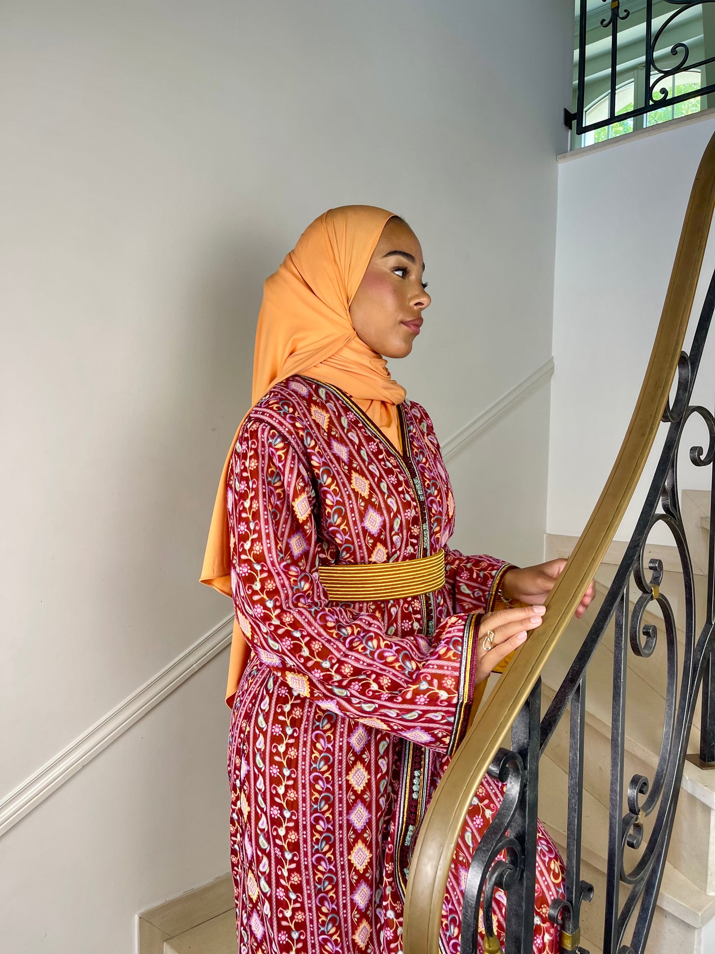 Caftan Sari rouge
