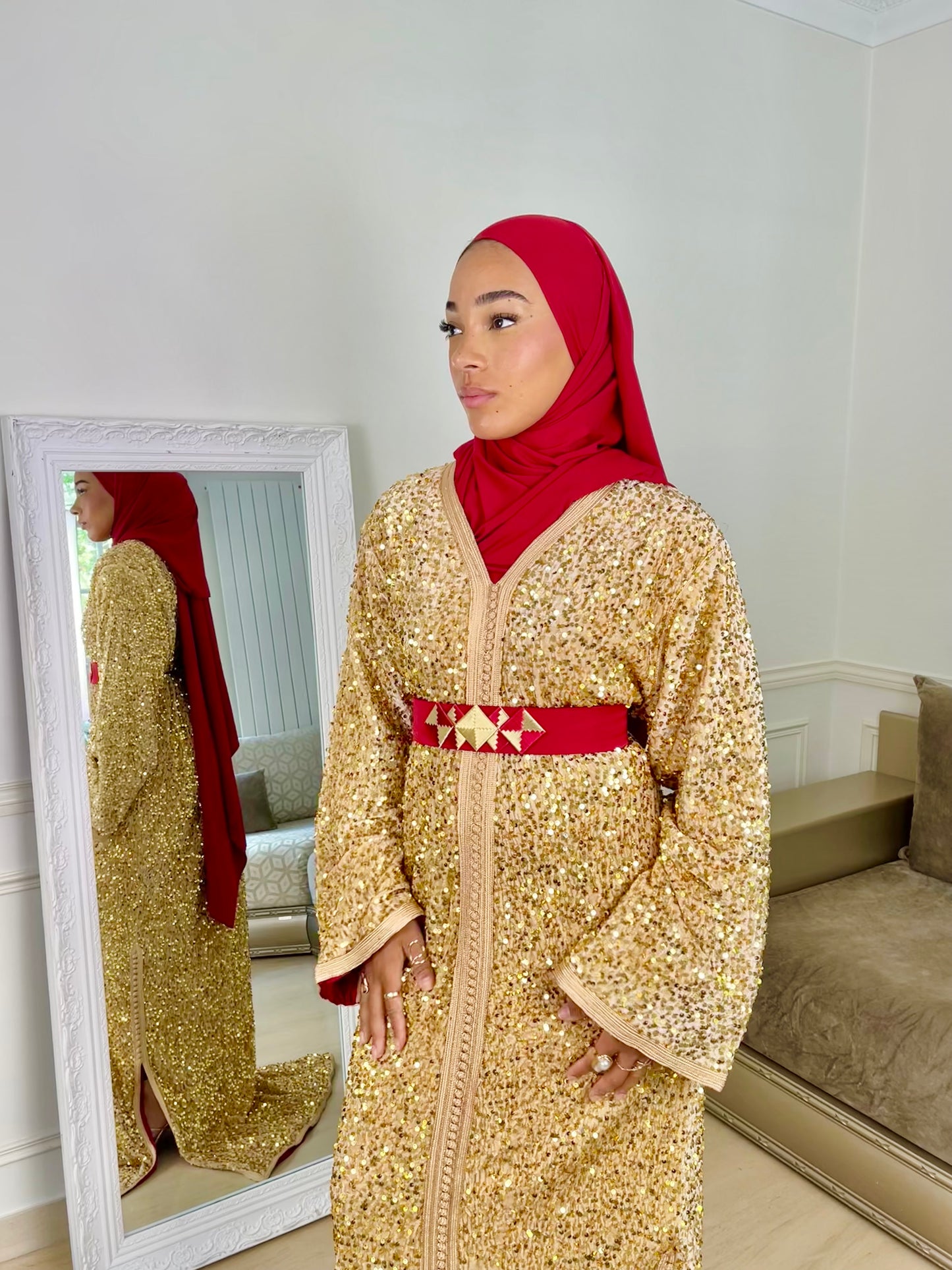 Caftan Sequin doré et rouge