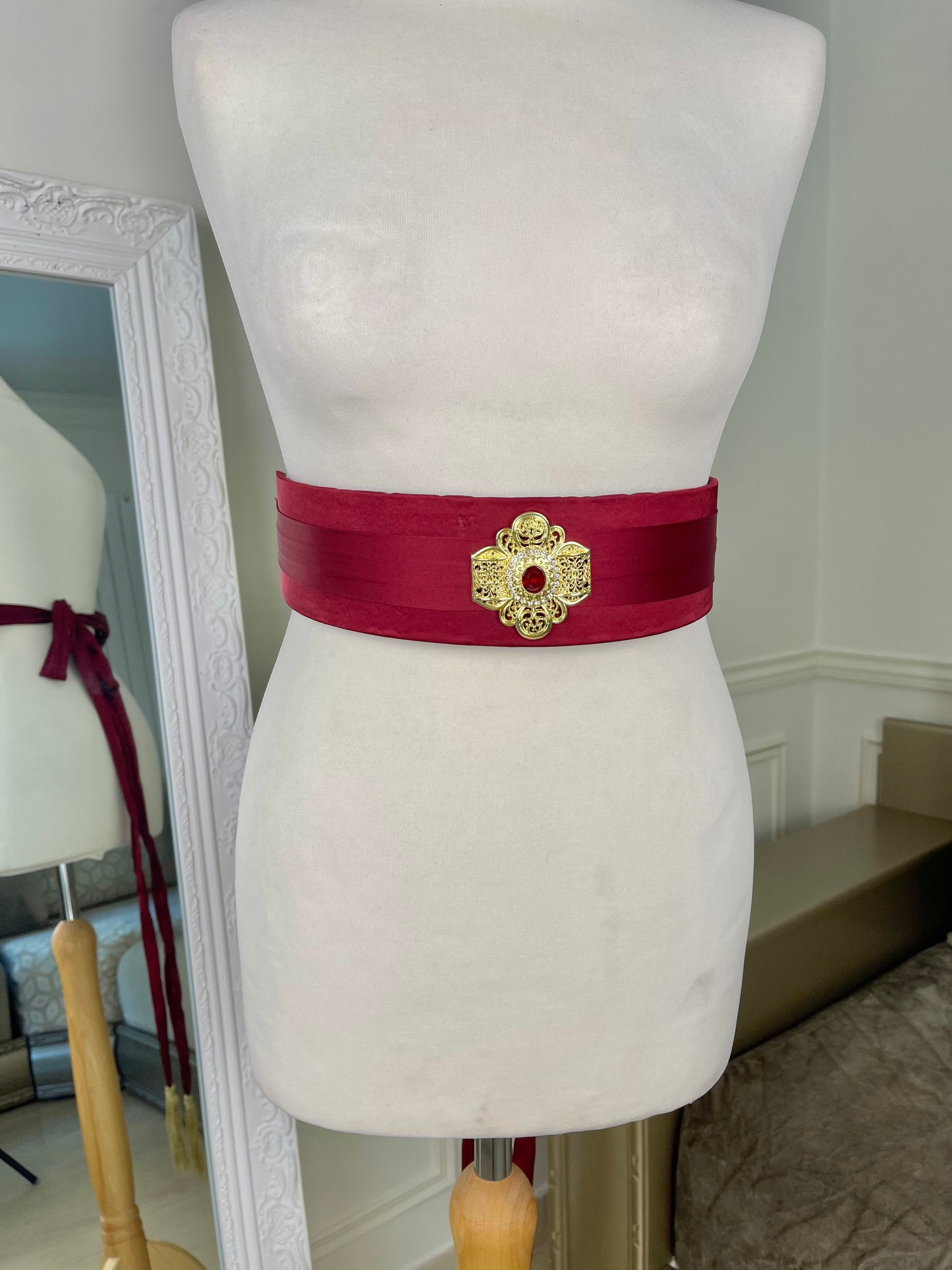 Ceinture bordeau