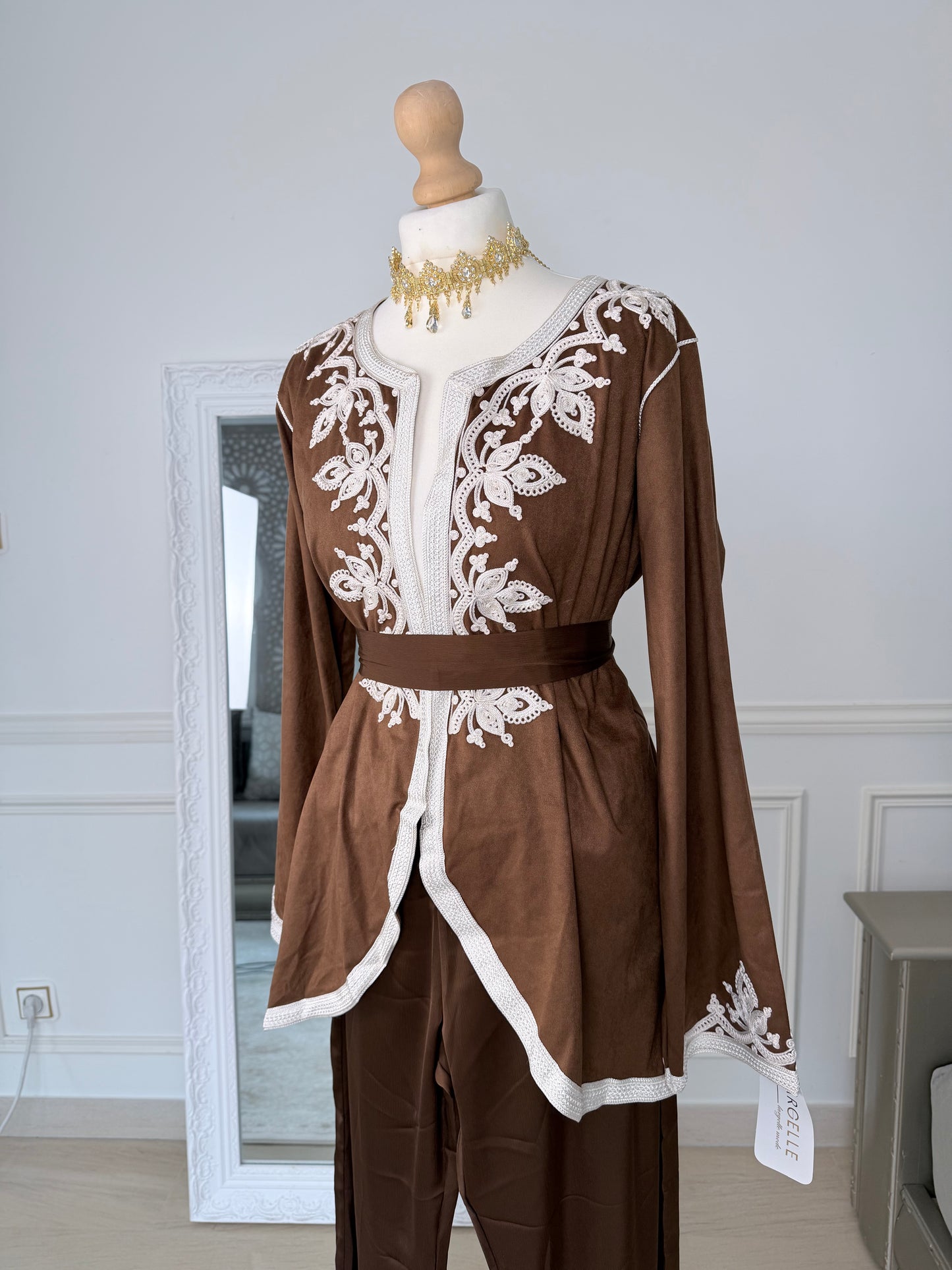 Ensemble Nawel marron