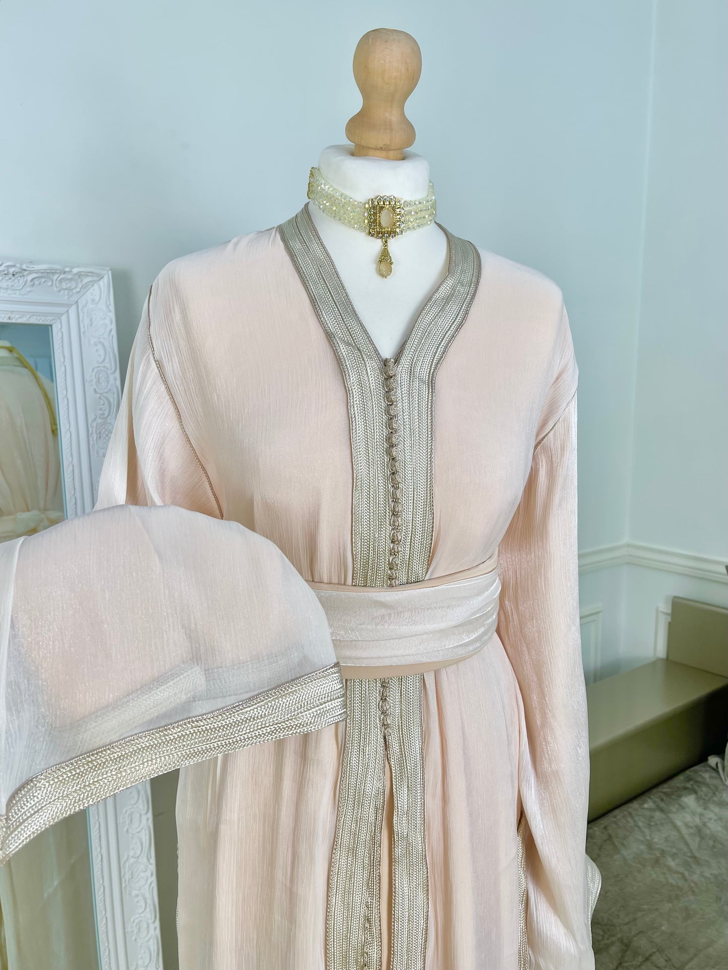 Tekcheta Organza beige