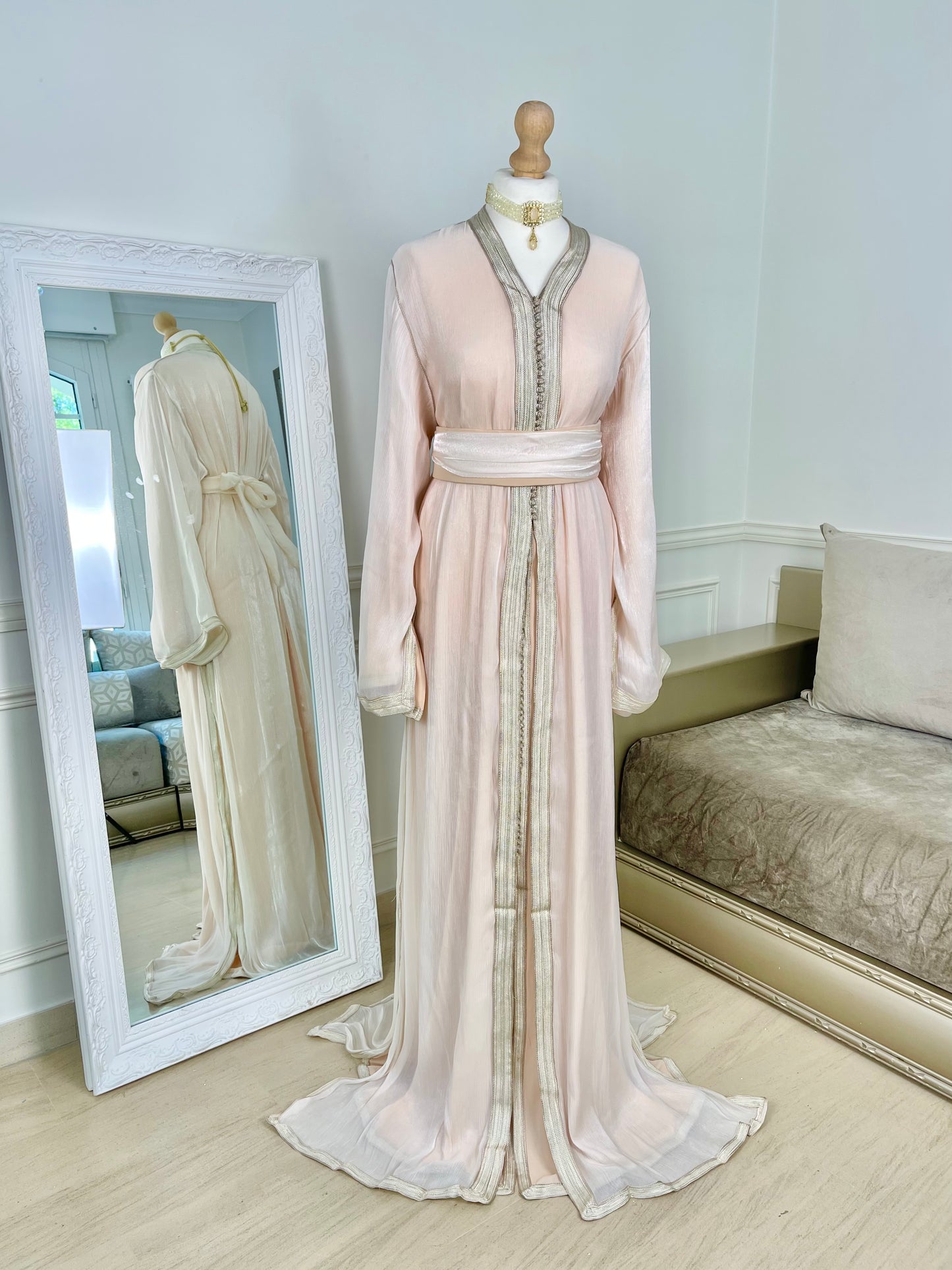 Tekcheta Organza beige