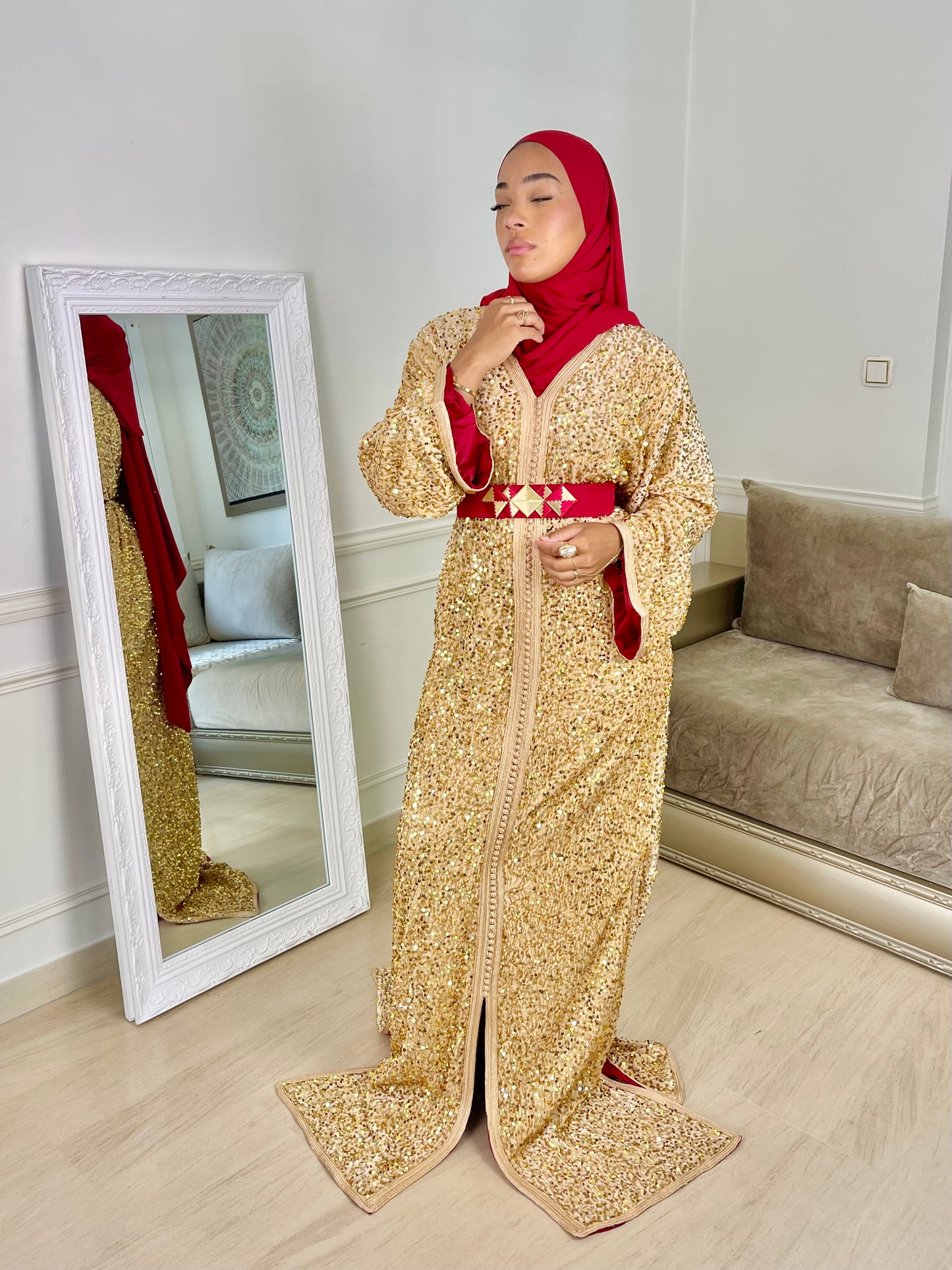 Caftan Sequin doré et rouge