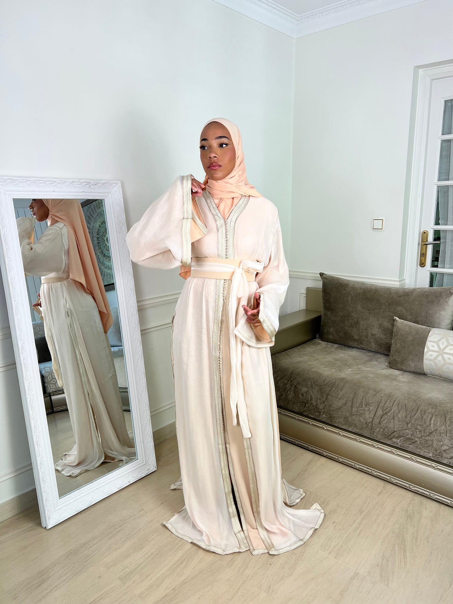 Tekcheta Organza beige