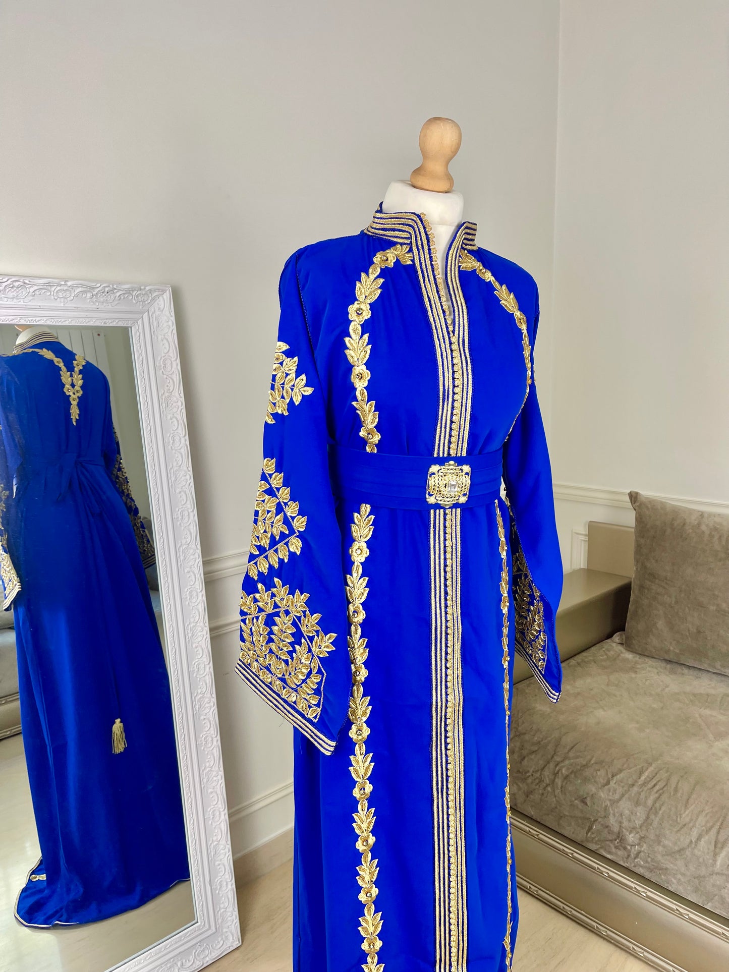 Caftan Assia bleu roi