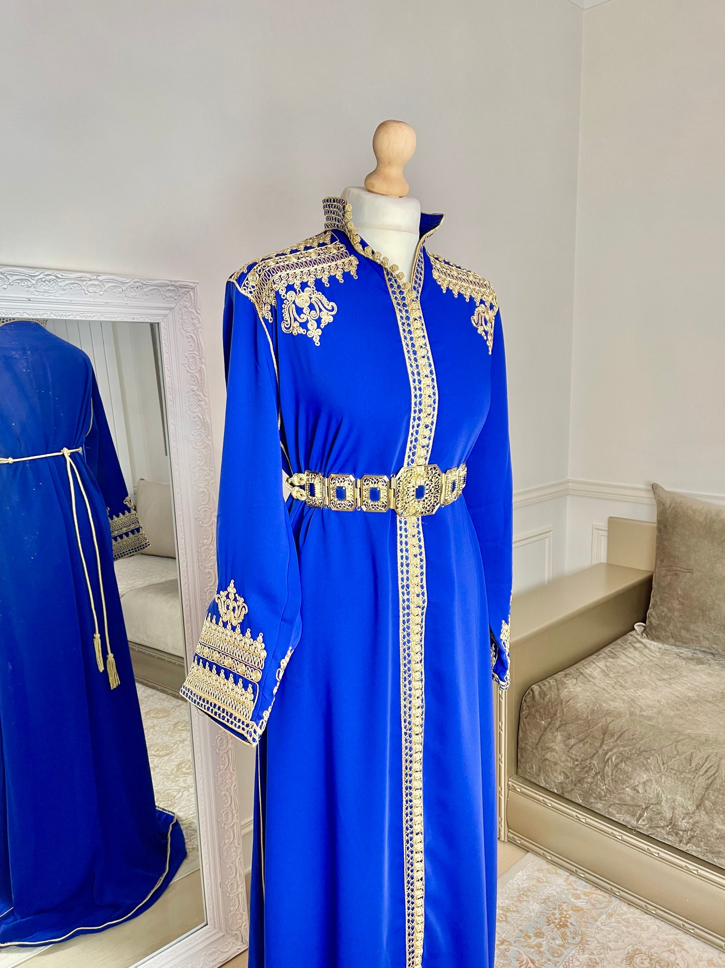 Caftan Inès bleu roi